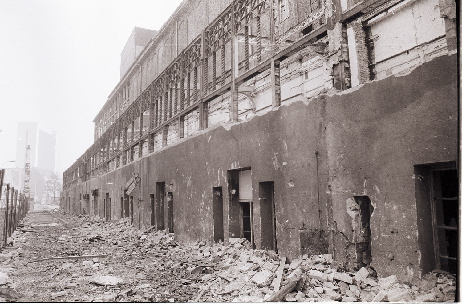 Abriss alter Friedrichstadt-Palast