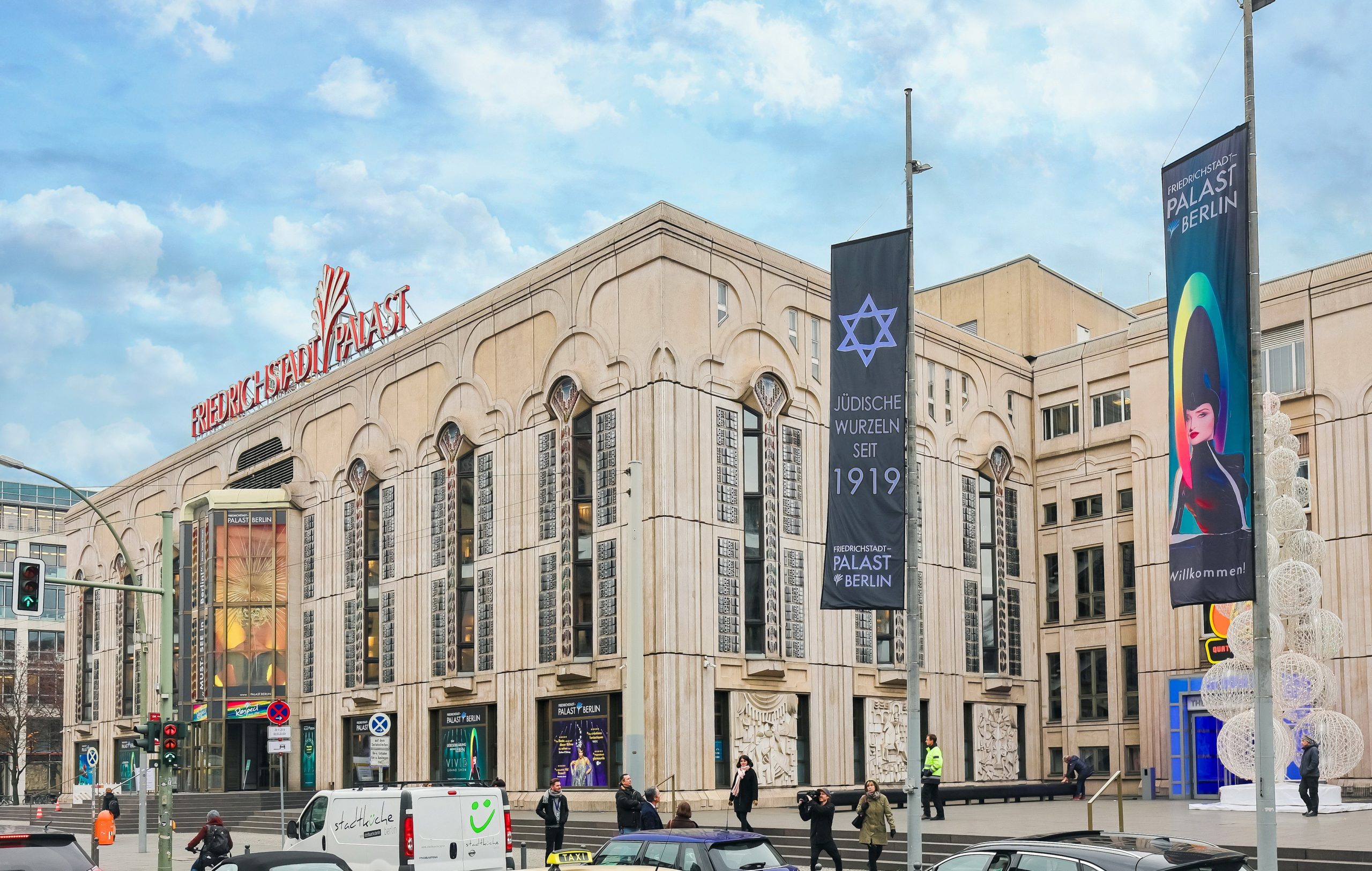 Der Palast bekennt sich zu seinen jüdischen Wurzeln – und zeigt Flagge