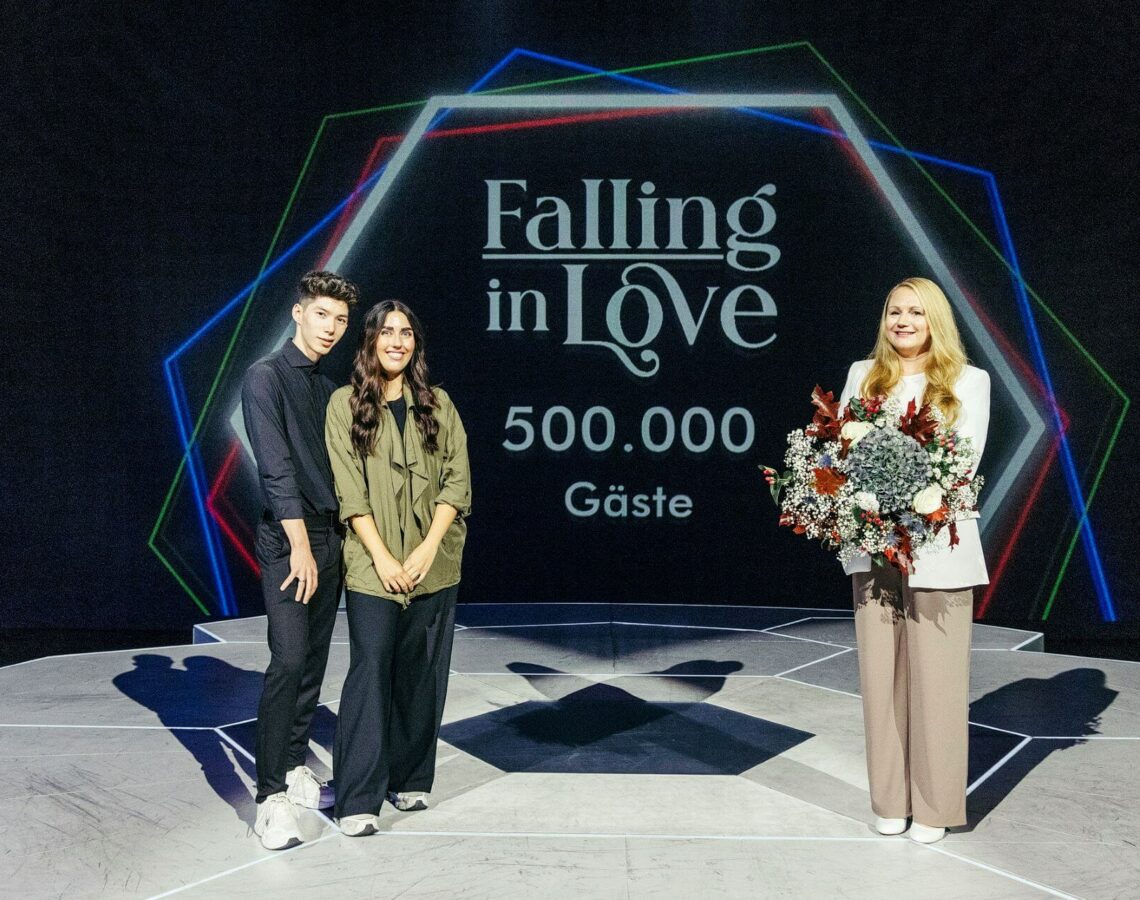 500.000 Gast (1) 500.000 Gäste in der Grand Show FALLING I IN LOVE